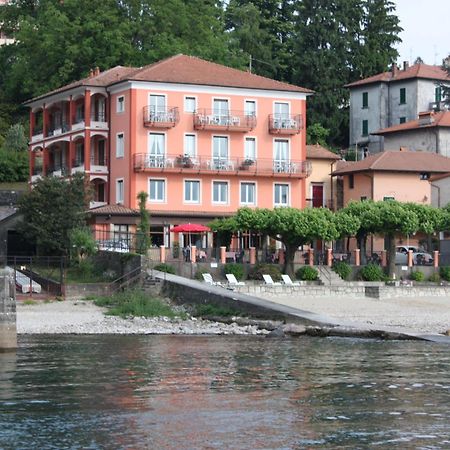 Albergo Riva Reno Di Leggiuno Exterior foto