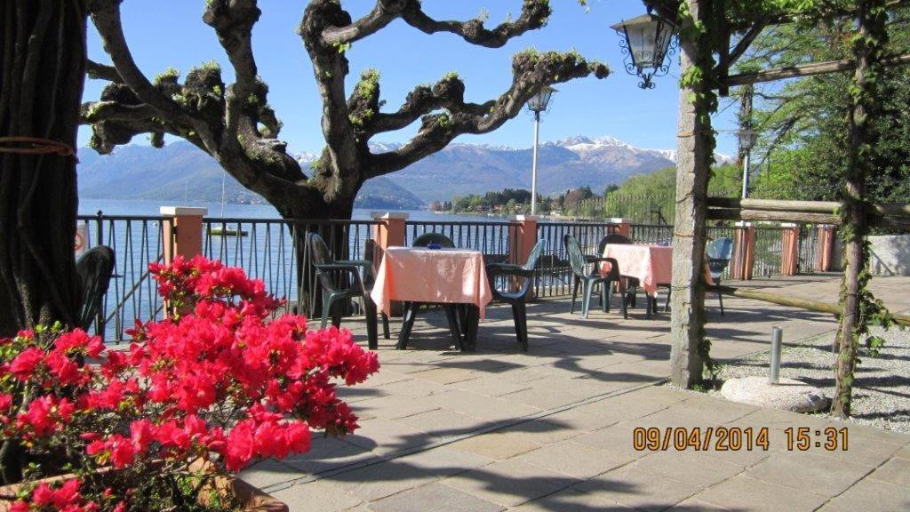 Albergo Riva Reno Di Leggiuno Exterior foto