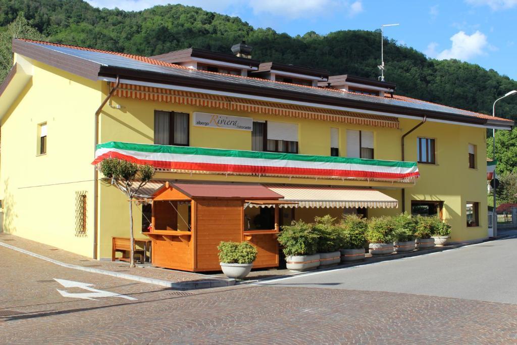 Albergo Riva Reno Di Leggiuno Exterior foto